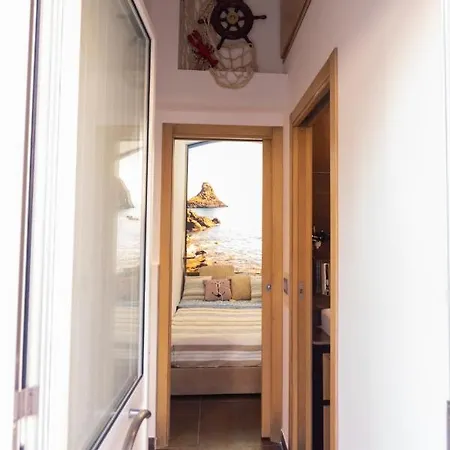 Holiday home Alba Chiara Aci Trezza